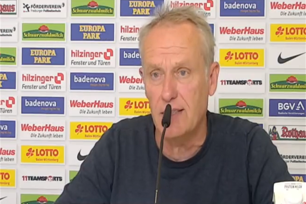  Freiburg head coach Christian Streich