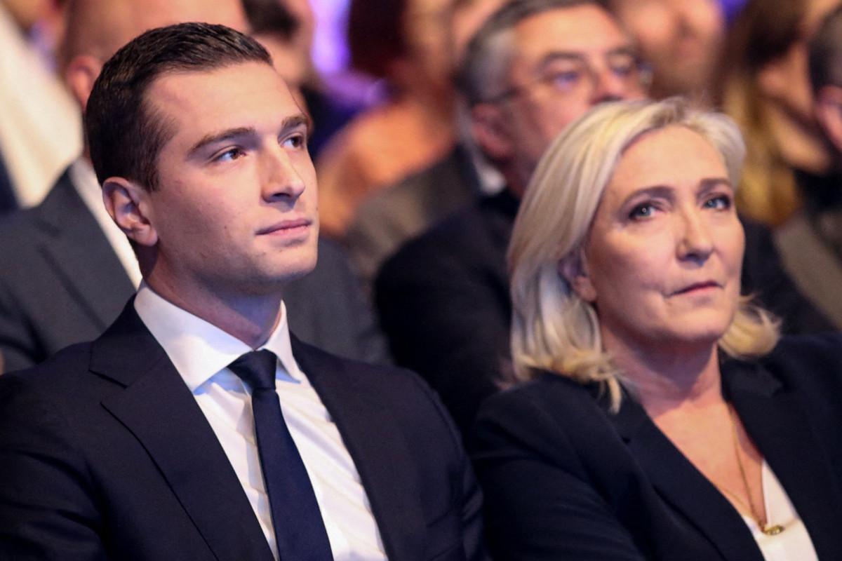 France's far right replaces Le Pen with Jordan Bardella