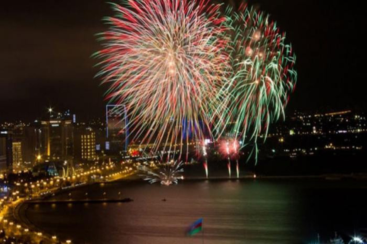 There will be a festive concert and fireworks at Seaside National Park in Baku on Victory Day
