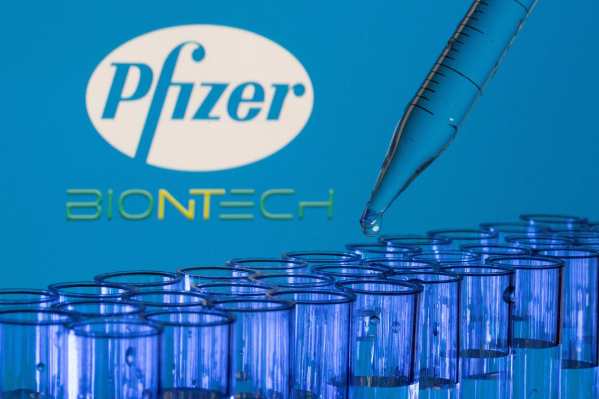 UK approves Pfizer-BioNTech's bivalent COVID booster