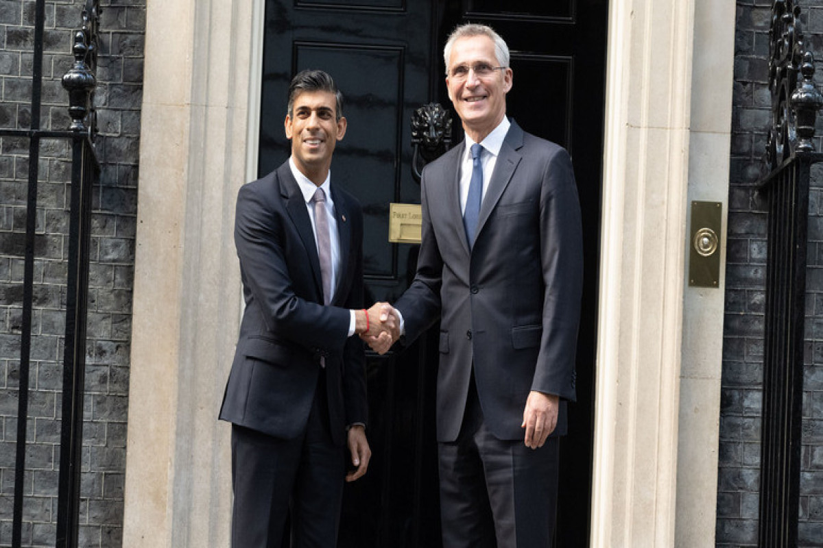 Secretary General Stoltenberg praises U.K. for support to Ukraine, key role in NATO