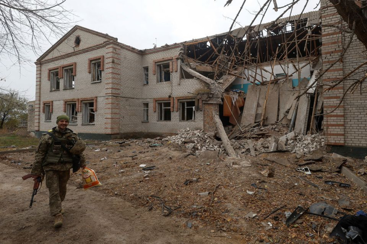 Ukraine says Russians will take one week to withdraw from Kherson