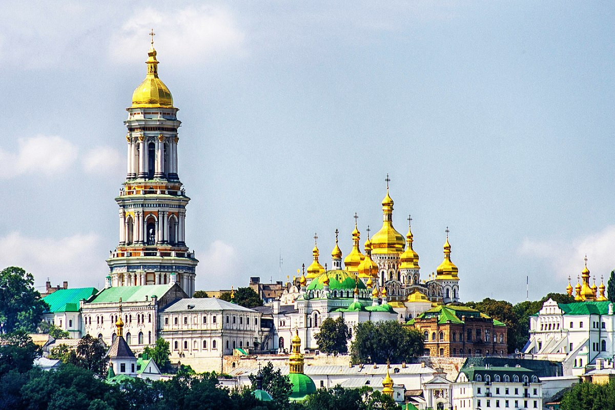 SBU begins searching abbot of Kyiv-Pechersk Lavra