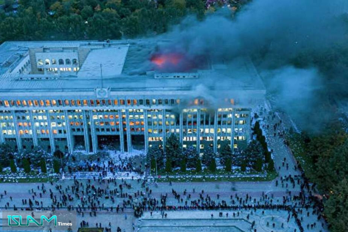 Fire at Kyrgyzstan parliament extinguished, no casualties