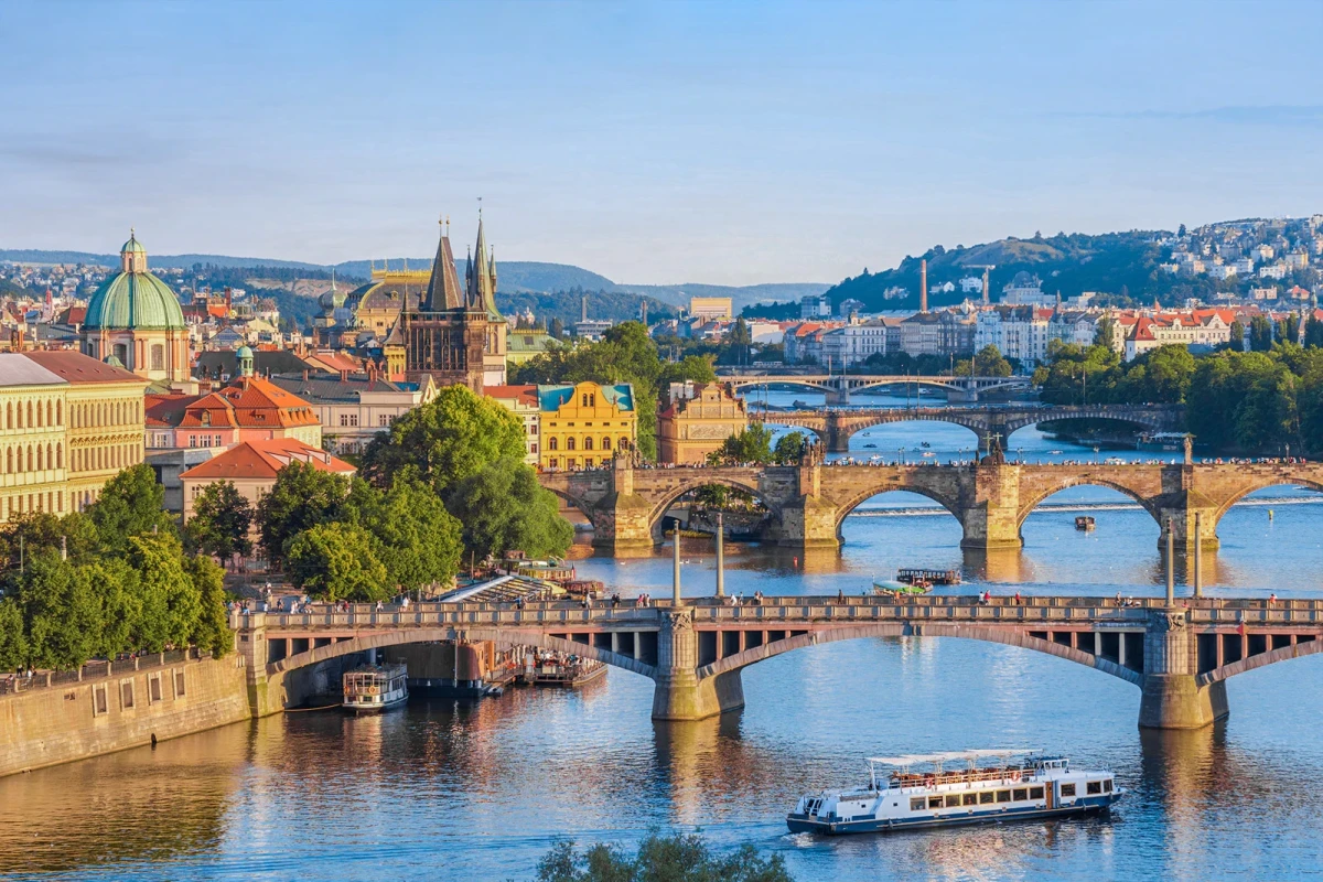Czech Republic publishes 2023 presidential candidate list