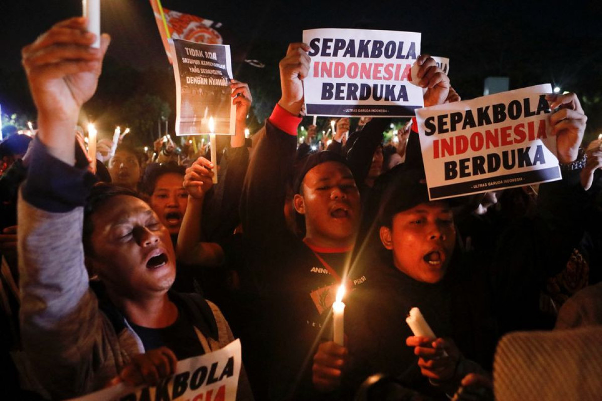 Indonesia forms independent team to probe soccer stampede - minister