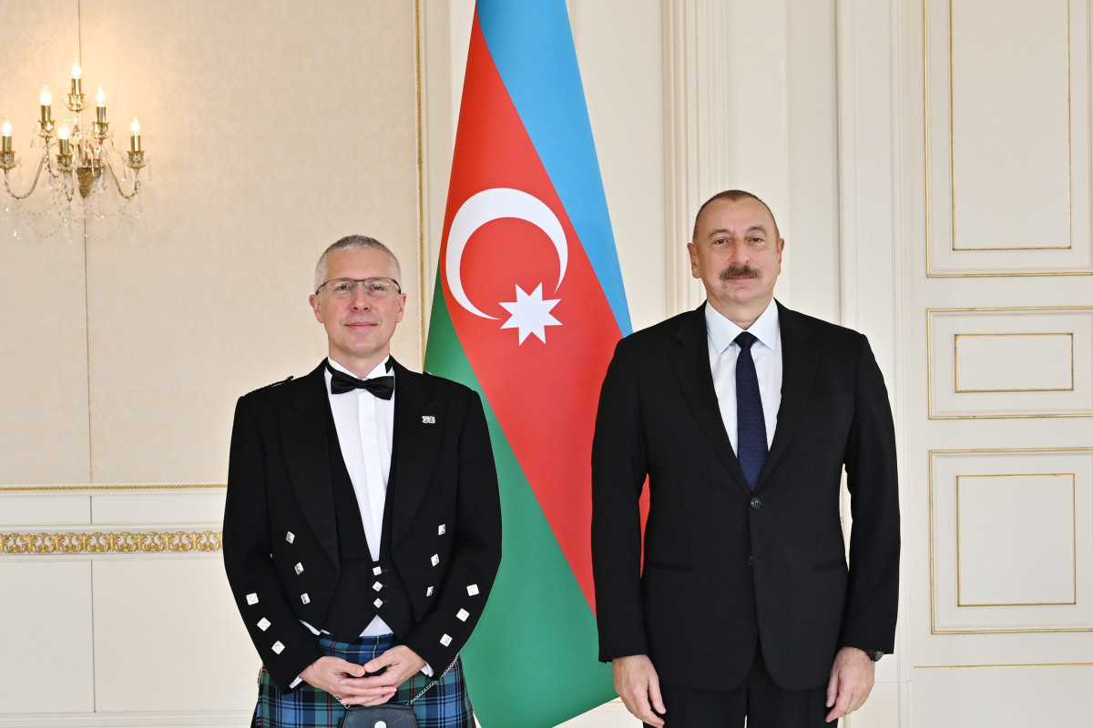 Ilham Aliyev, President of Azerbaijan and newly appointed Ambassador Extraordinary and Plenipotentiary of the United Kingdom of Great Britain and Northern Ireland Fergus Auld
