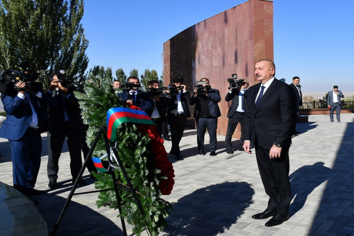 President Ilham Aliyev visits Ata-Beyit National Historical-Memorial Complex in Bishkek