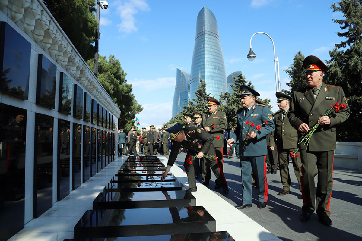 High-ranking military representatives of the CIS member states visited the Alley of Shehids