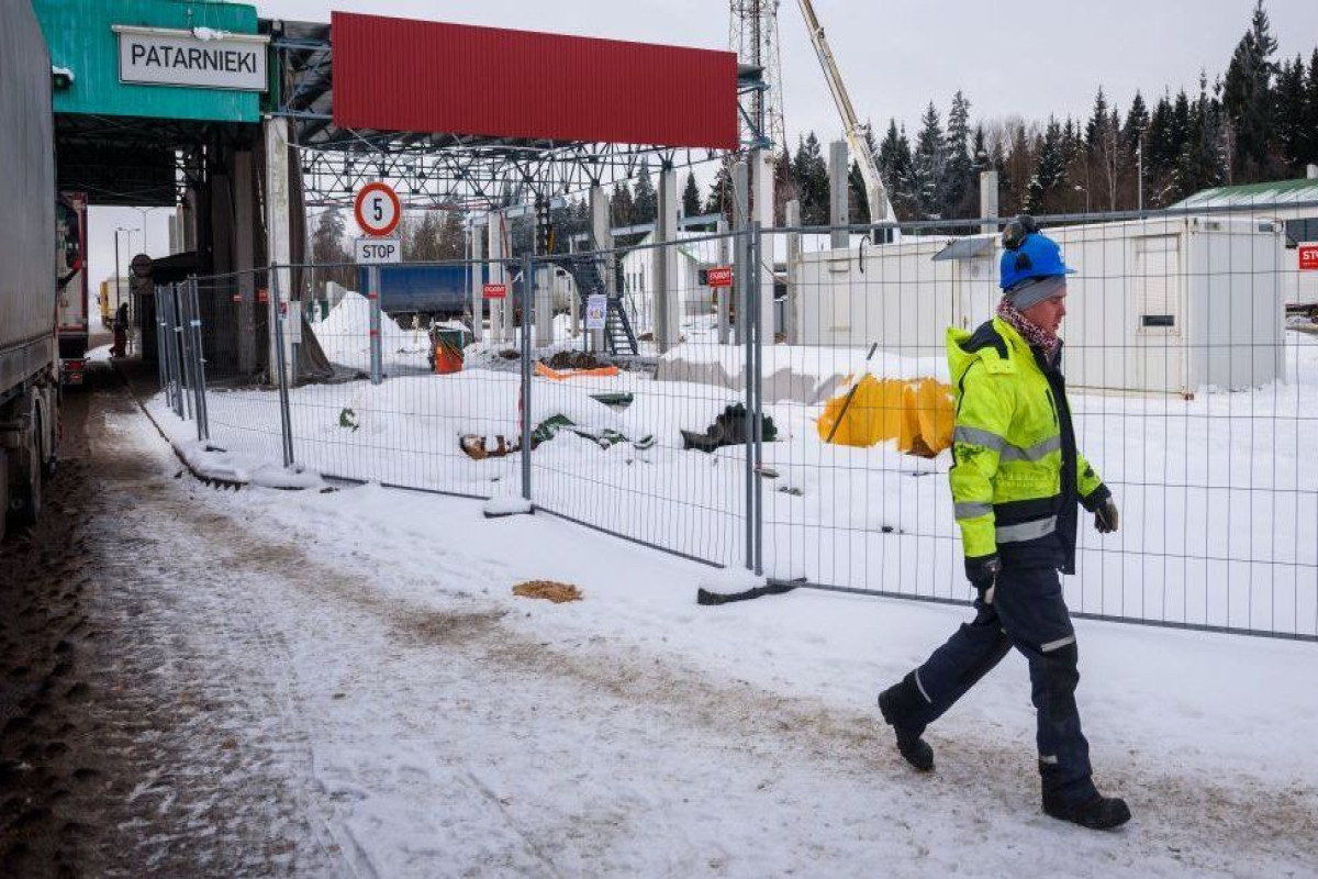 Amnesty accuses Latvia of abusing migrants on Belarus border