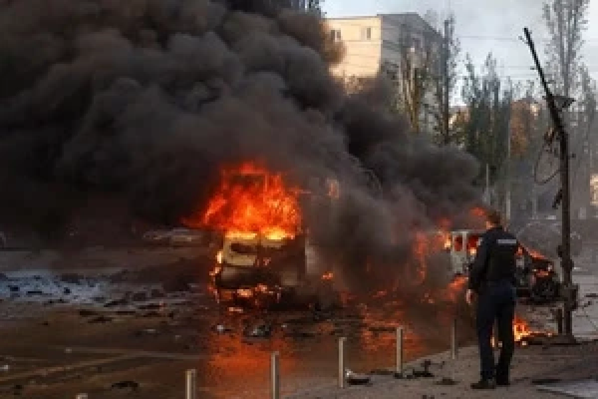 Russian missiles target more than 40 Ukraine cities, towns
