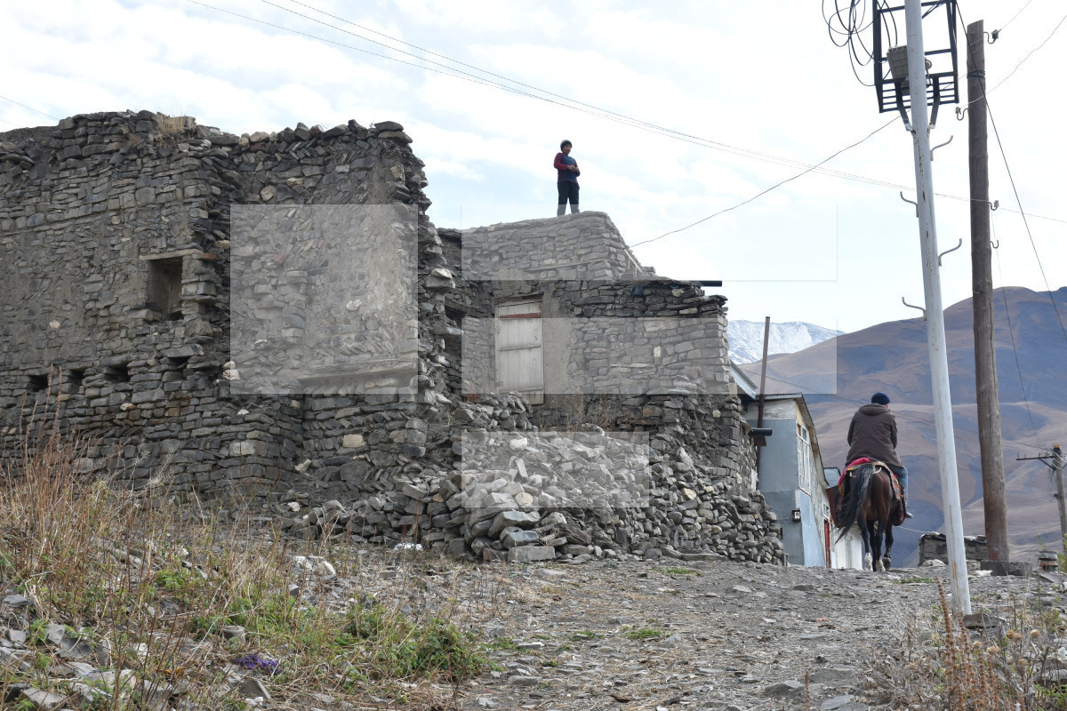One day in Azerbaijan's Khinalig-PHOTOLENT 