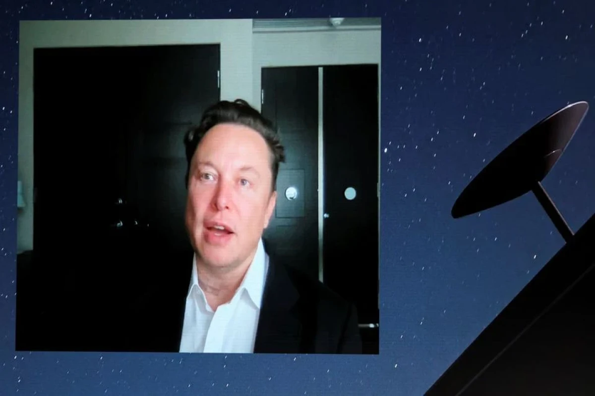 Elon Musk says SpaceX will keep funding Starlink in Ukraine despite losing money