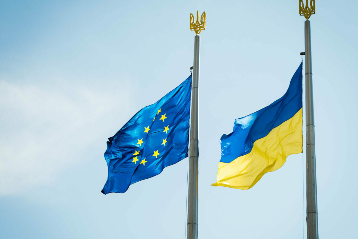 EU sets up military assistance mission to support Ukrainian armed forces