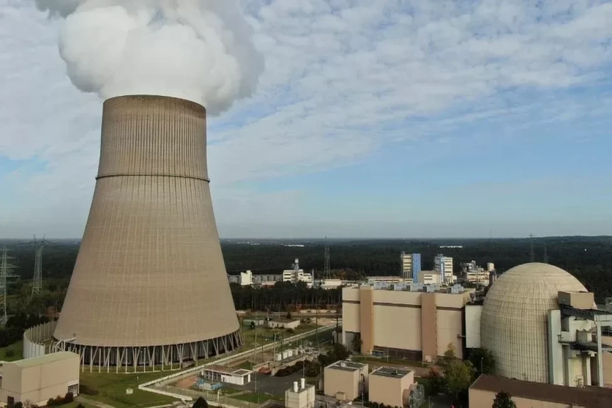 Germany extends nuclear power amid energy crisis
