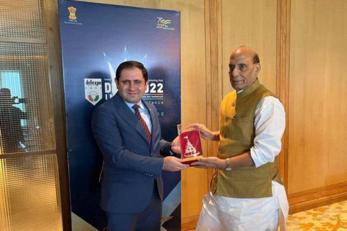 Suren Papikyan and Shri Rajnath Singh