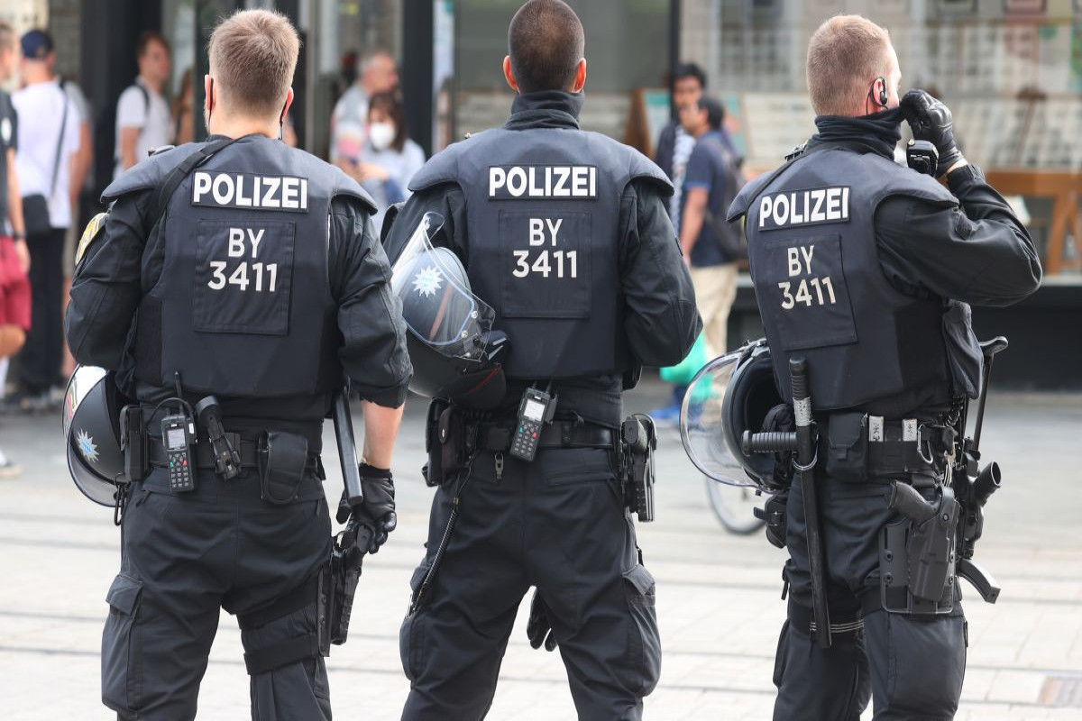 2 killed in stabbing in southwest Germany, suspect detained