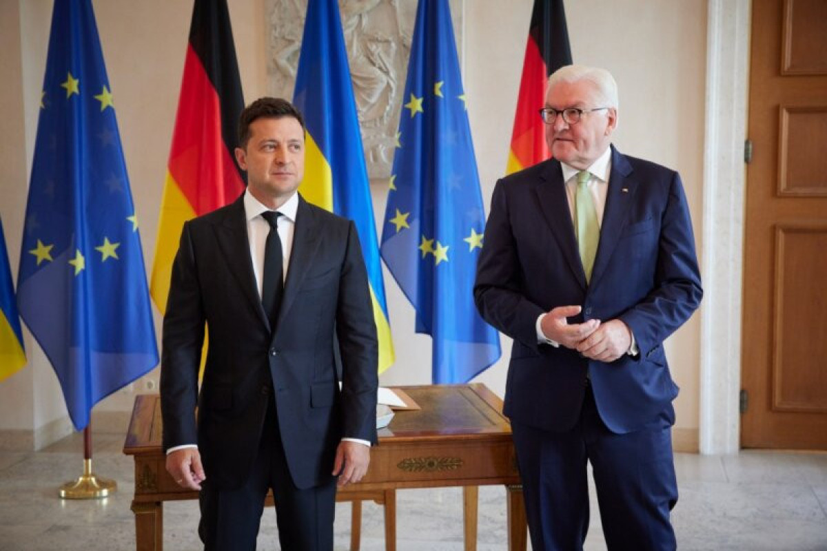 German, Ukrainian Presidents held phone talk