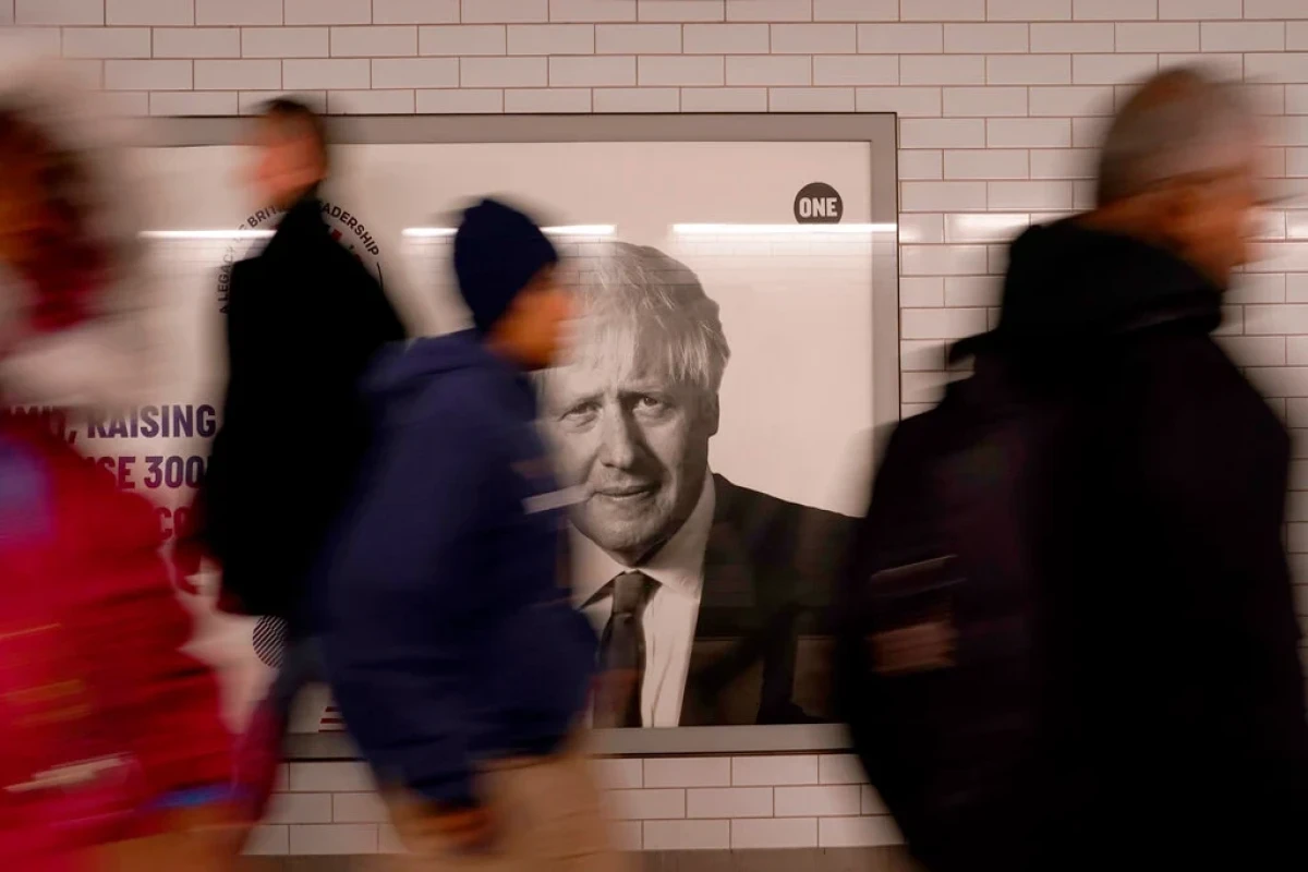 Race to be next UK PM begins as momentum grows behind Boris Johnson