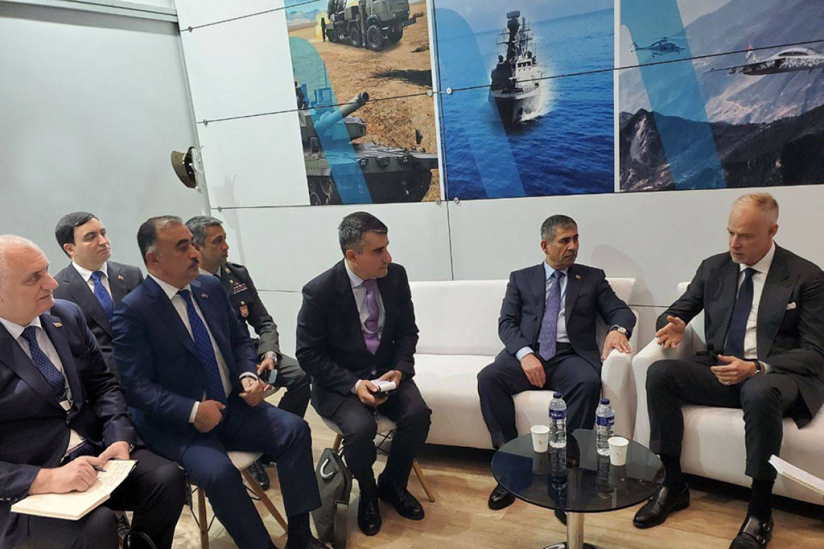 Azerbaijan, Hungary mull  military cooperation -PHOTO 