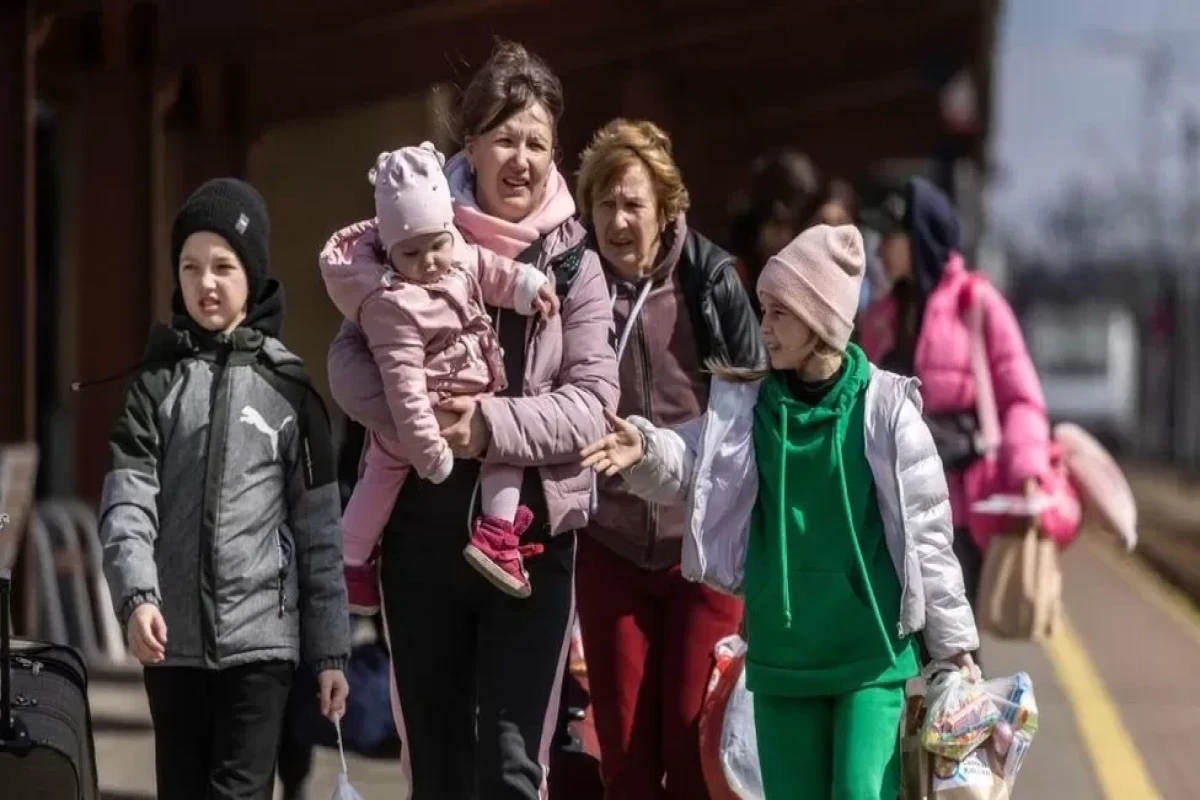 Ukrainian refugees asked not to return this winter