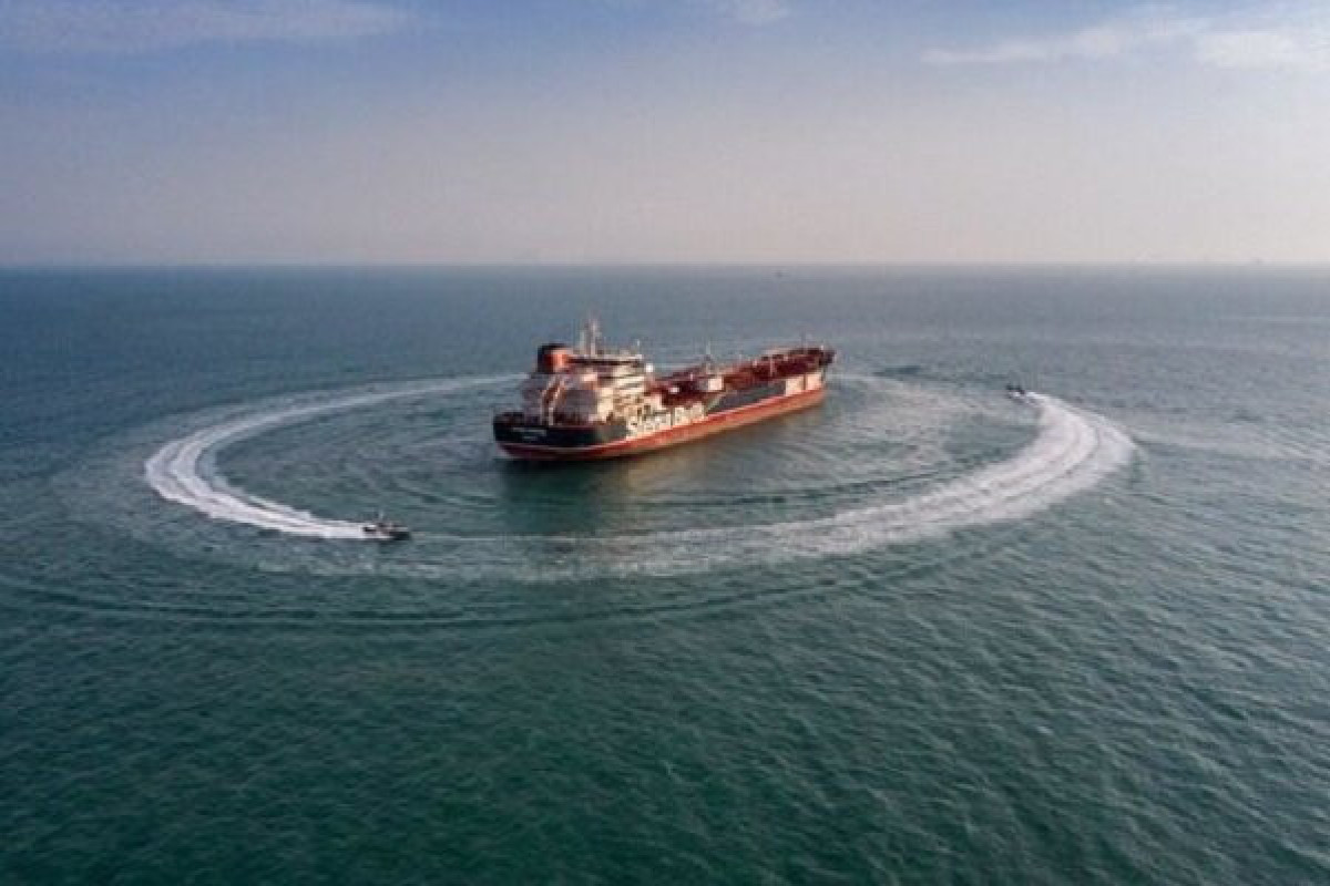 Iran seizes foreign vessel carrying 11mn liters smuggled fuel
