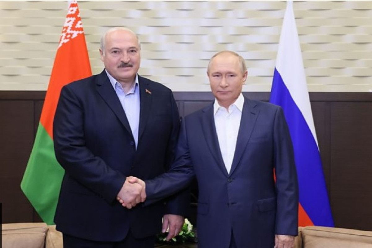 Belarusian President Aleksandr Lukashenko and Russian President Vladimir Putin