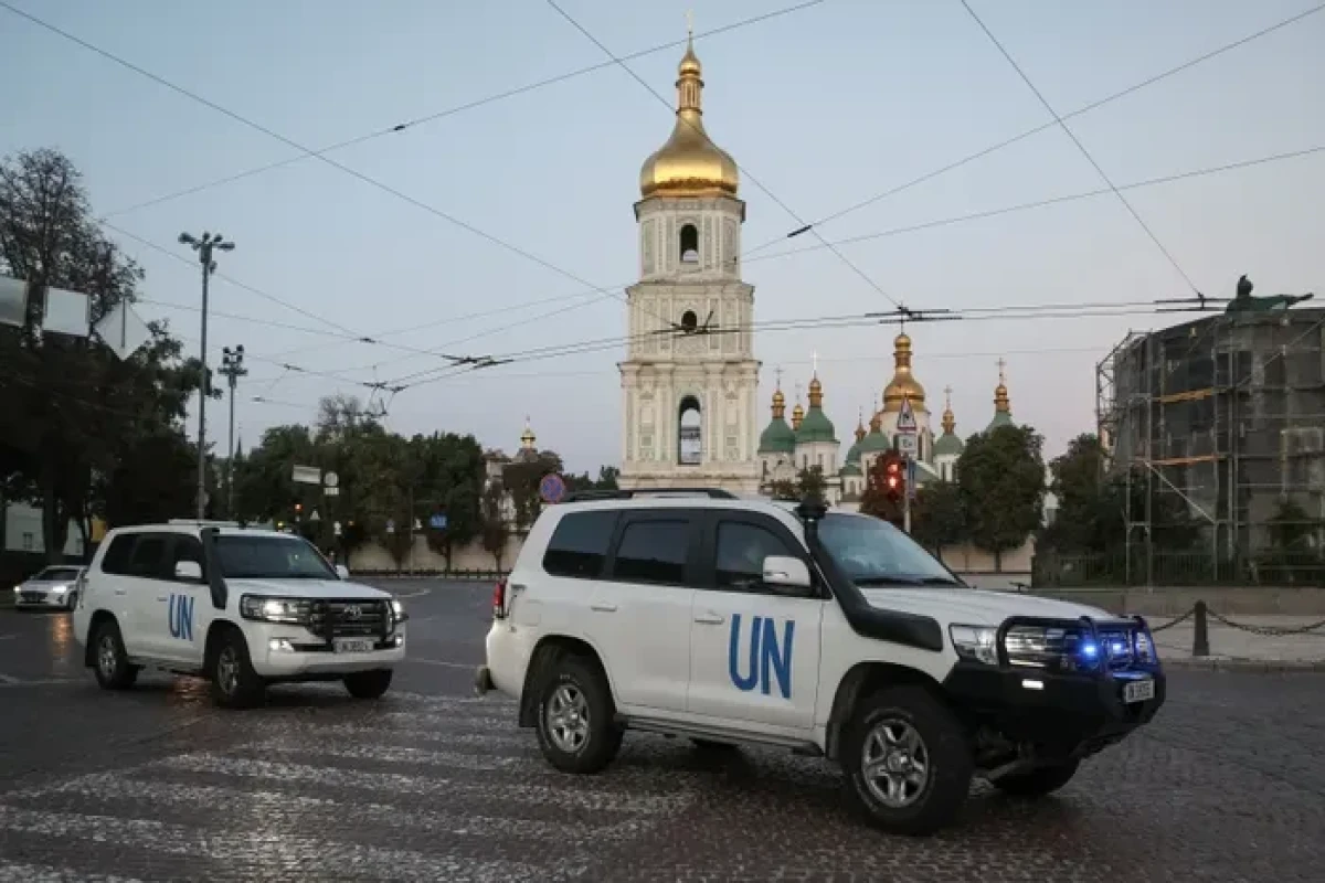 Members of the IAEA mission depart Kyiv to visit the Zaporizhzhia nuclear power plant in southern Ukraine