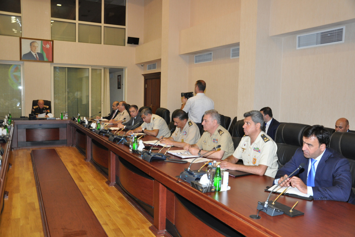 Azerbaijan's MES holds meeting on fire safety in forests