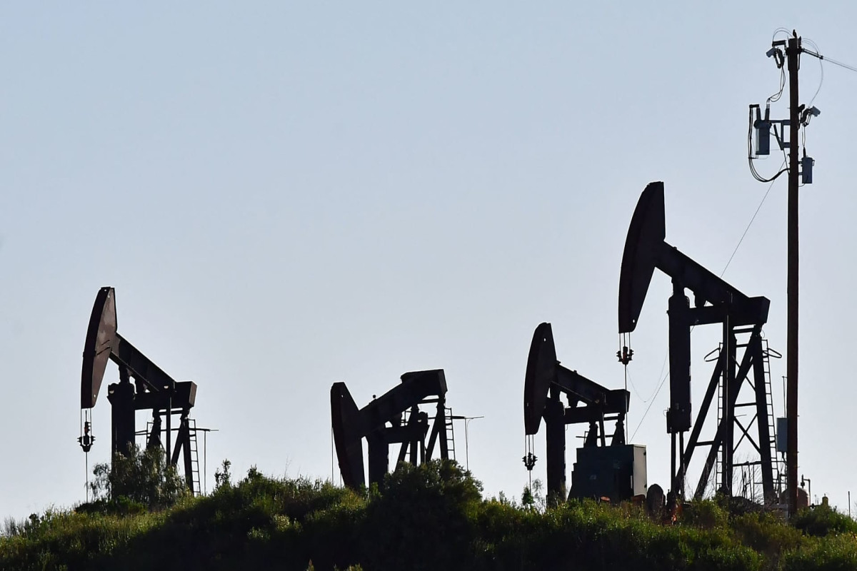 Oil prices edge higher ahead of OPEC+ meeting