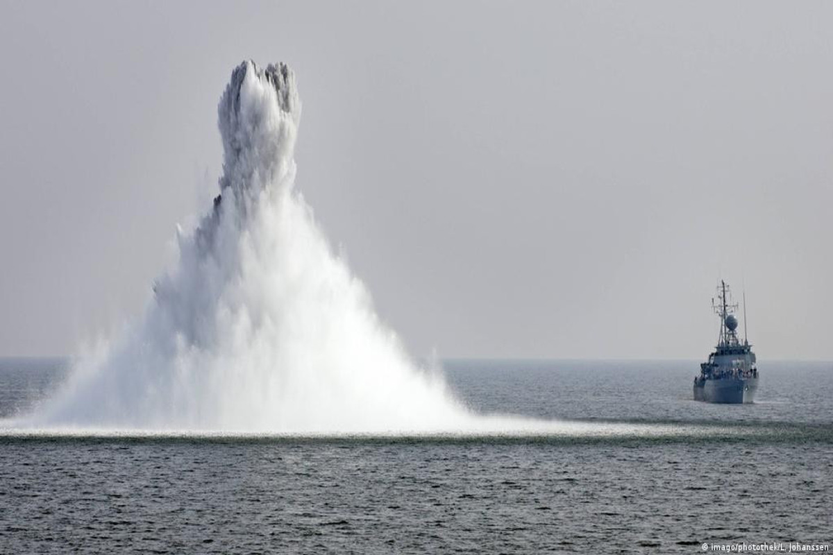 Romanian navy ship hit by drifting mine in Black Sea