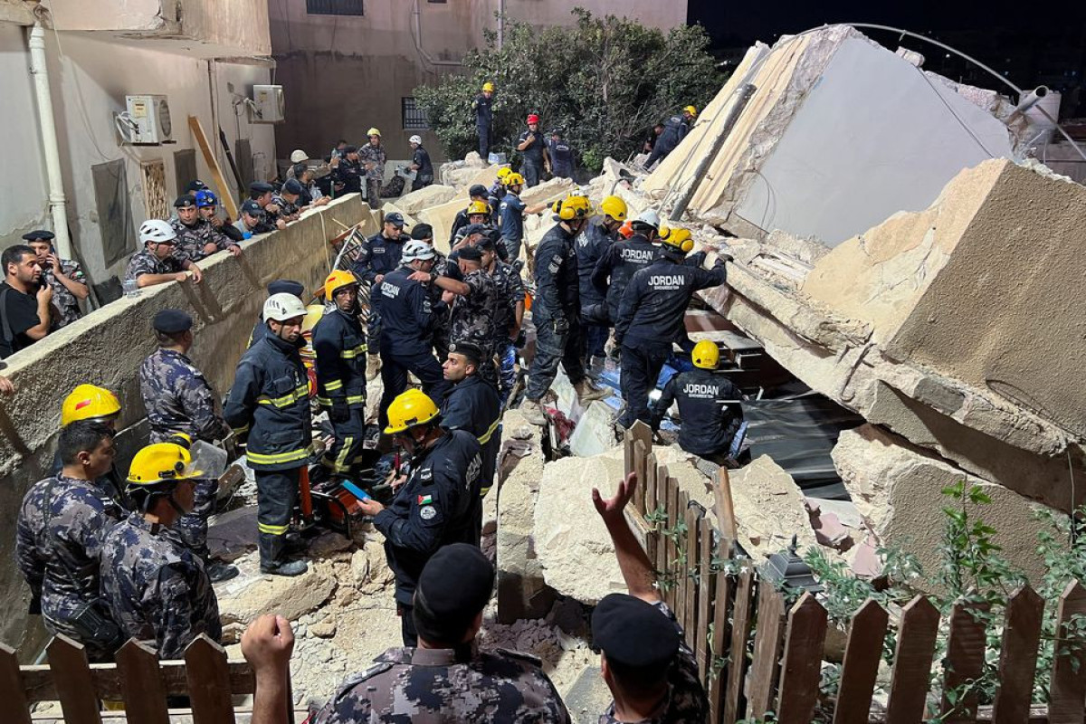 Five killed in building collapse in Jordan's capital - police-PHOTO 