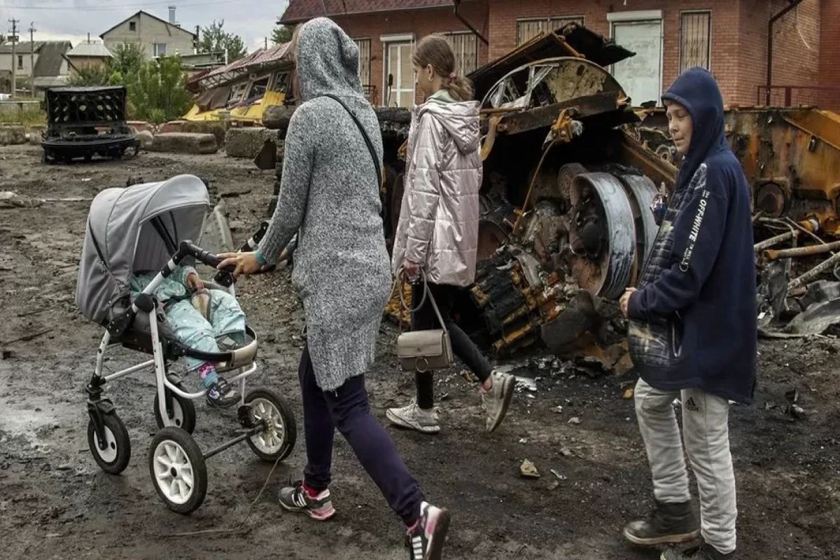Mass grave found in liberated Izyum city - Ukrainian officials