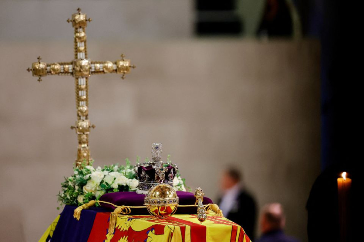 Britain and the world prepare to say last farewell to Queen Elizabeth