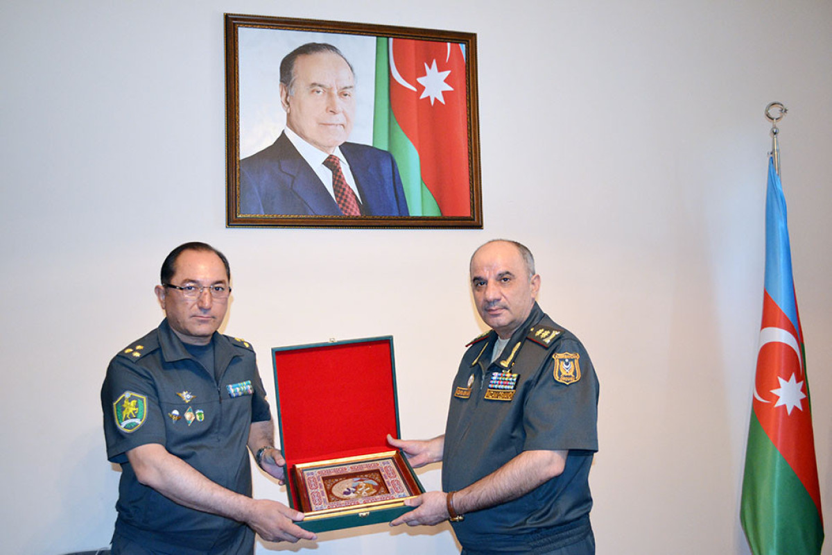 Azerbaijan, Uzbekistan discuss military cooperation