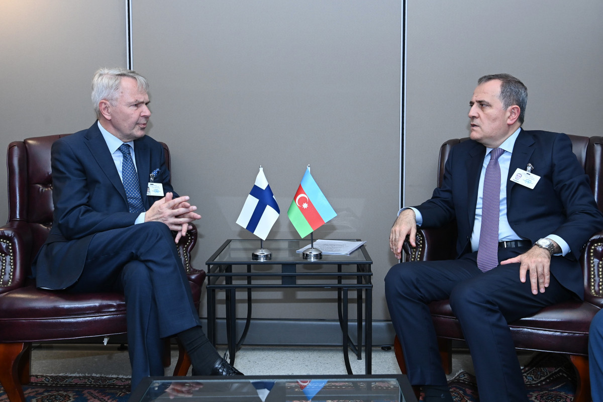 Azerbaijani FM meets with Finnish counterpart