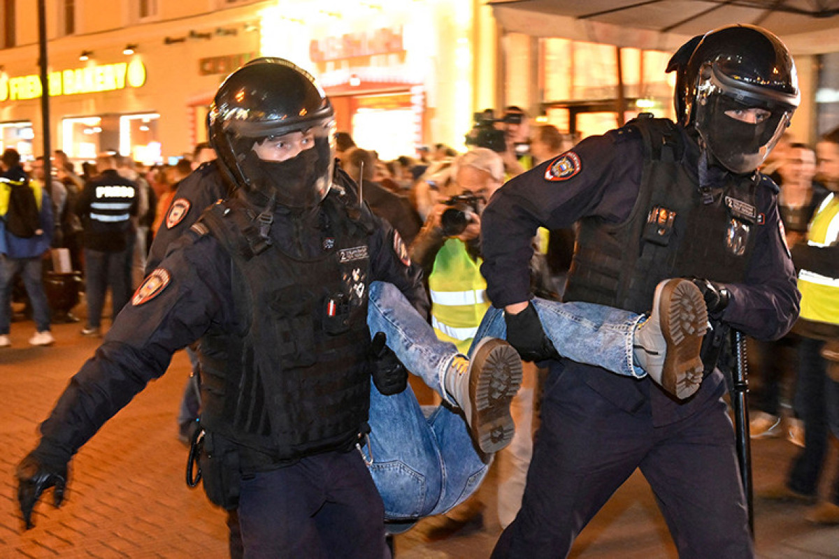 Hundreds have been detained across Russia in a crackdown on anti-war protests
