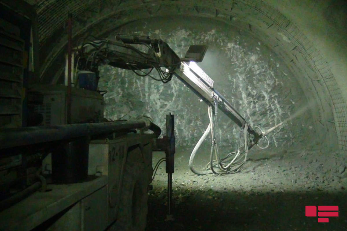 Length of tunnel built at the entrance of Lachin airport to be 2400 meters-PHOTO 