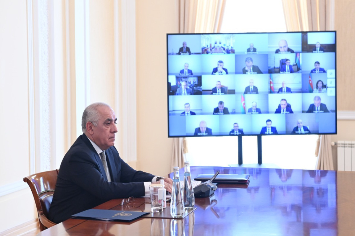 Azerbaijan's Cabinet of Ministers hold meeting dedicated to discussion of state and consolidated budget draft on next year