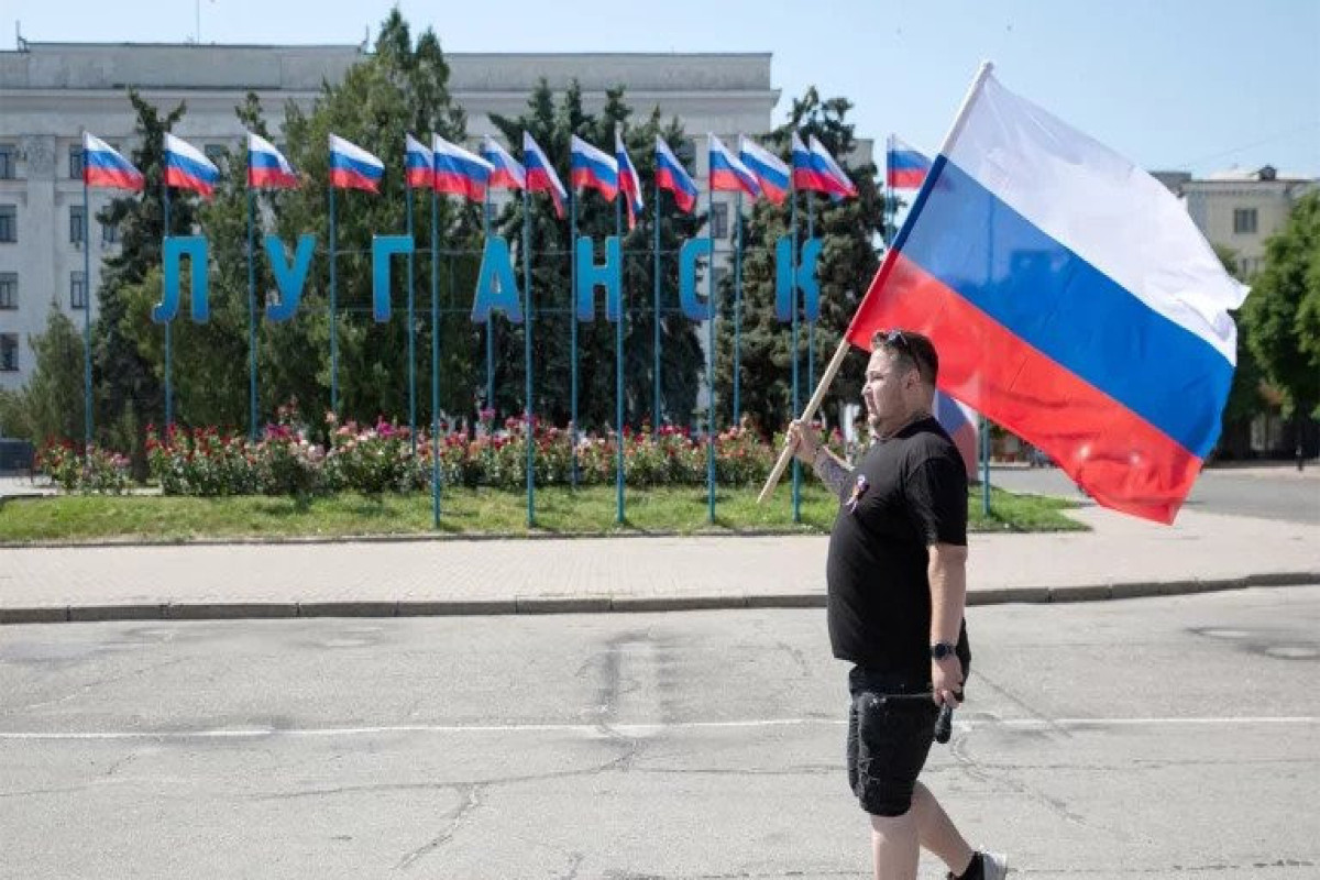 Four regions of Ukraine hold referendums on joining Russia
