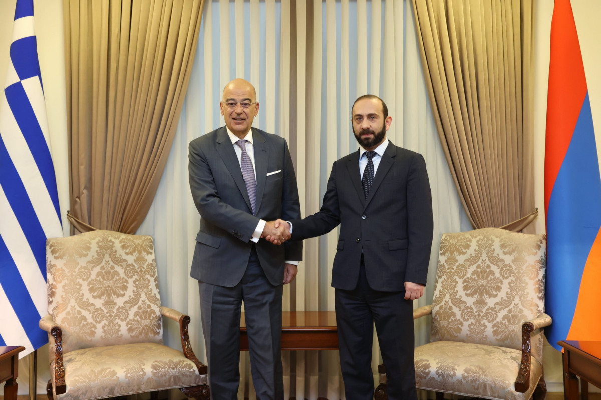 Nikos Dendias and Ararat Mirzoyan