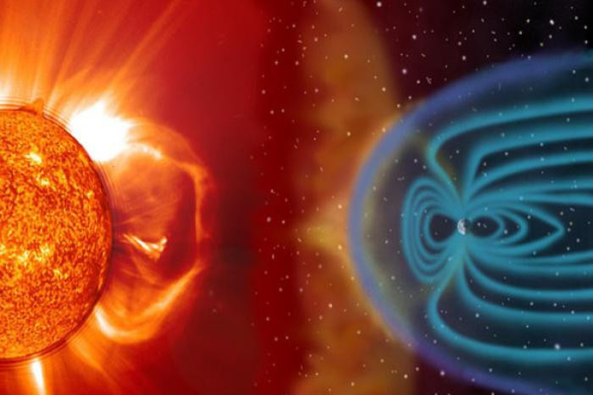 Solar wind stream and coronal mass ejection to trigger G2-Class geomagnetic storm on Earth on October 1