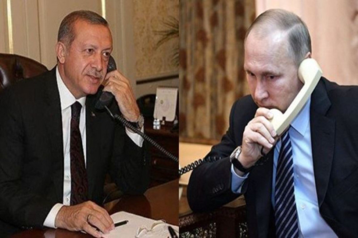 Turkish, Russian presidents hold phone talk