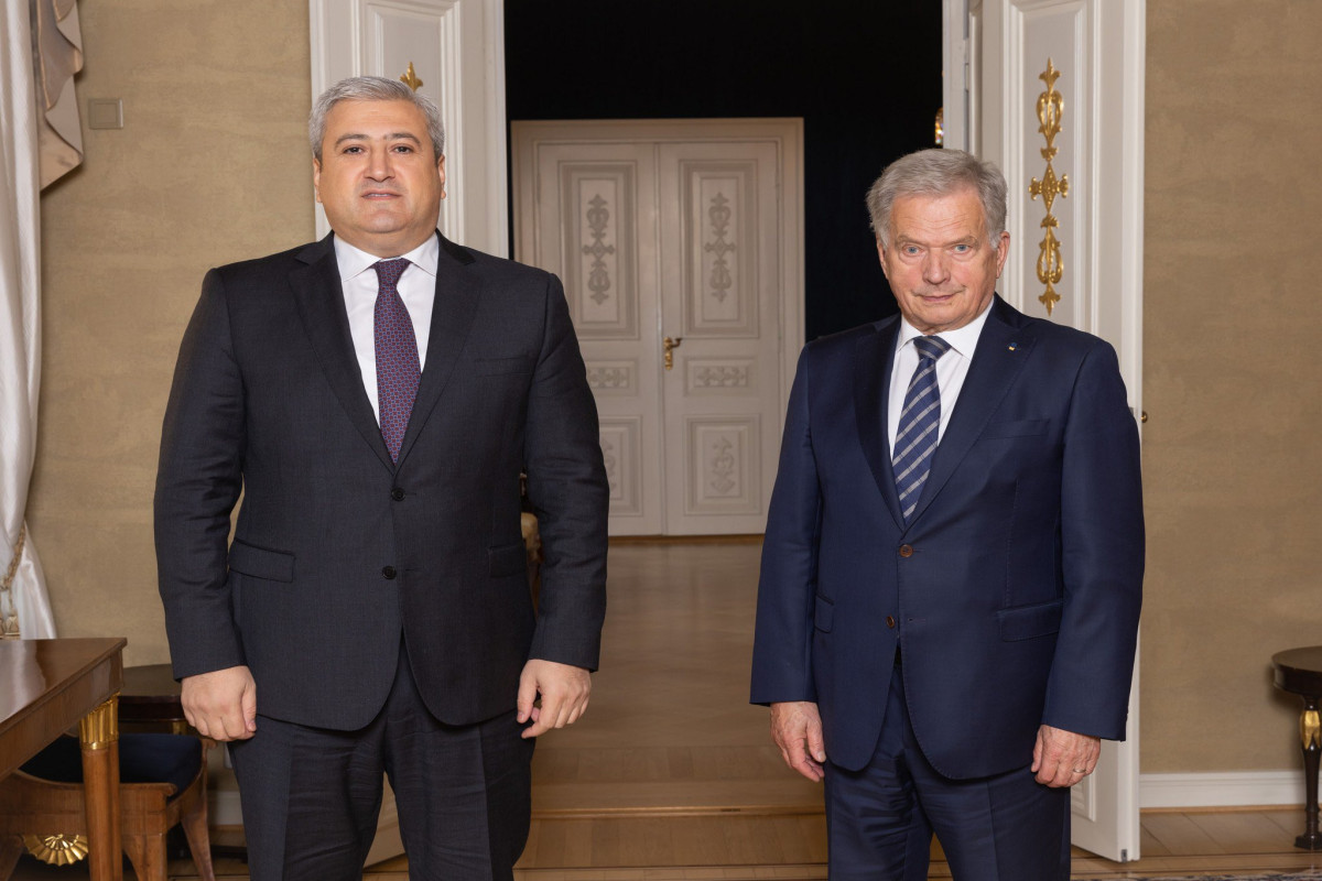 Azerbaijani Ambassador presents his letter of credence to Finnish President