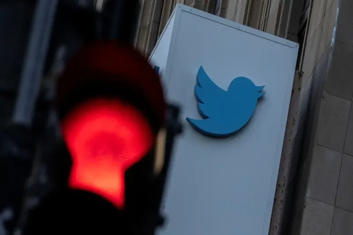 Twitter makes content-recommendation code publicly available