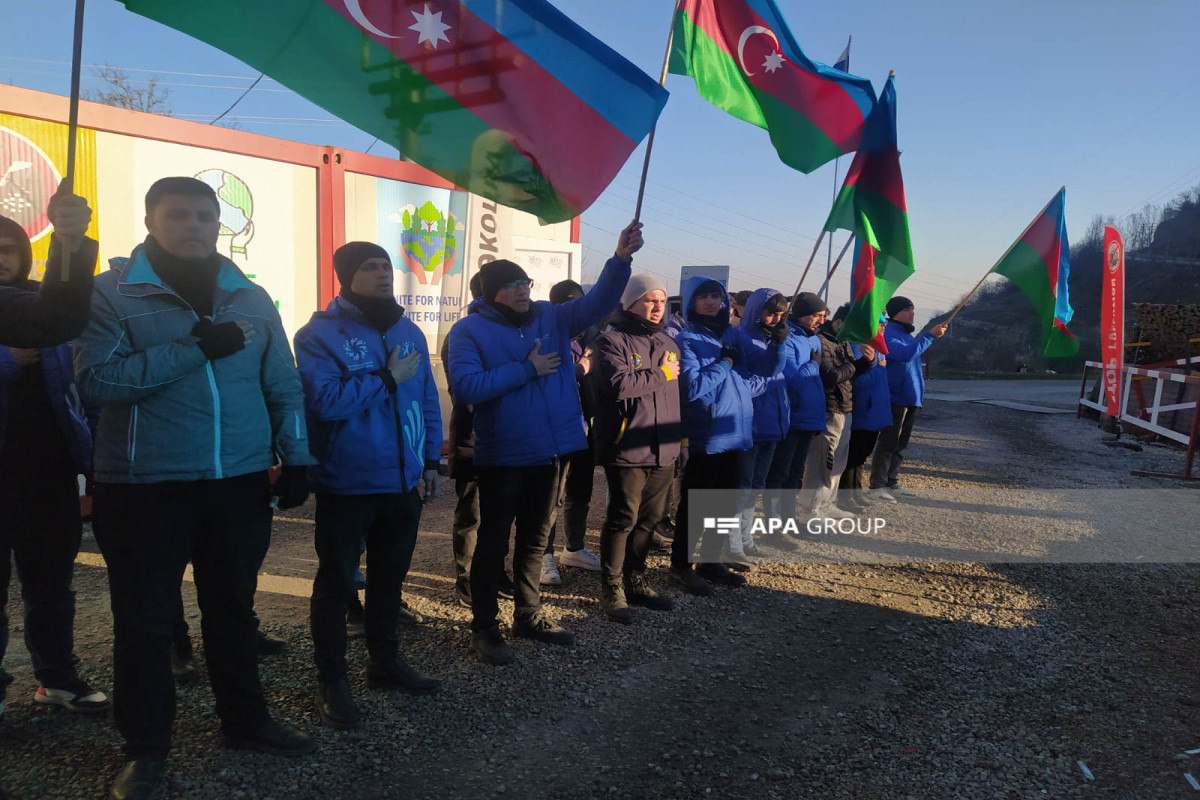 Peaceful protest of Azerbaijani eco-activists on Lachin–Khankandi road enters 114th day-PHOTO 