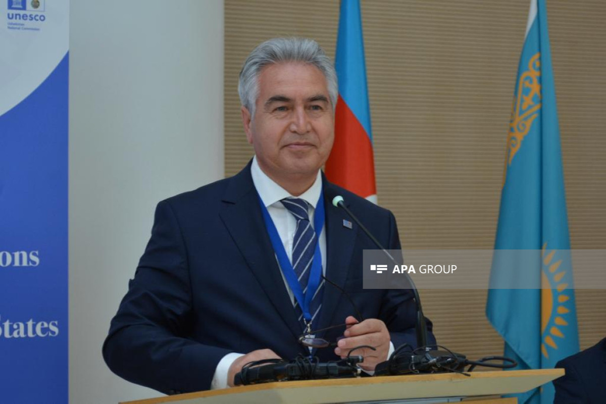  Öcal Oğuz, President of the Turkish National Commission for UNESCO
