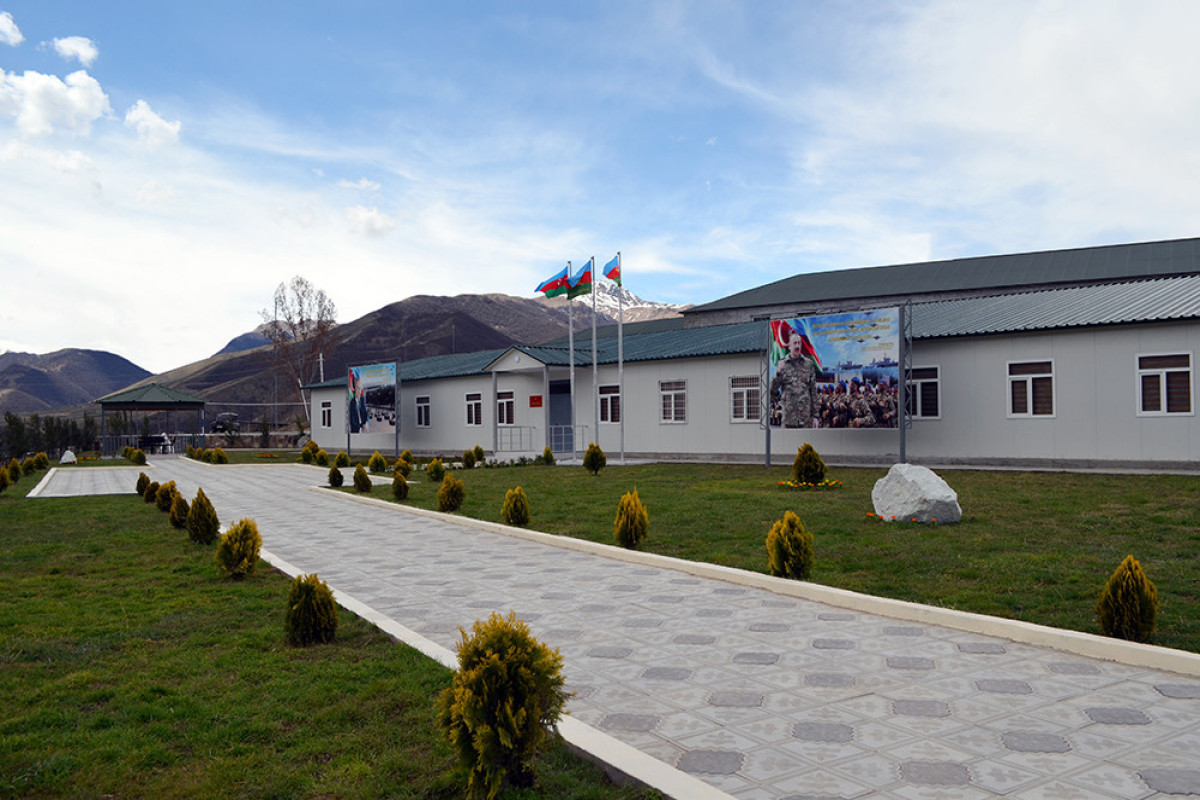 Azerbaijan Defense Minister got acquainted with the conditions created in the newly commissioned military unit-VIDEO 