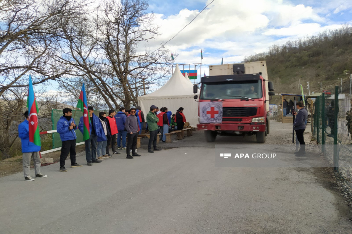 6 ICRC vehicles unimpededly passed through Azerbaijan's Lachin-Khankandi road-PHOTO -UPDATED 