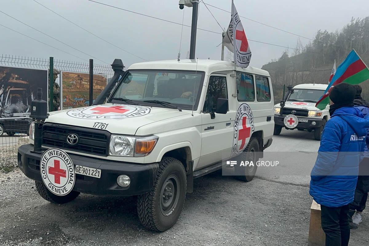 ICRC vehicles pass unhindered through Azerbaijan's Lachin-Khankendi road-PHOTO 